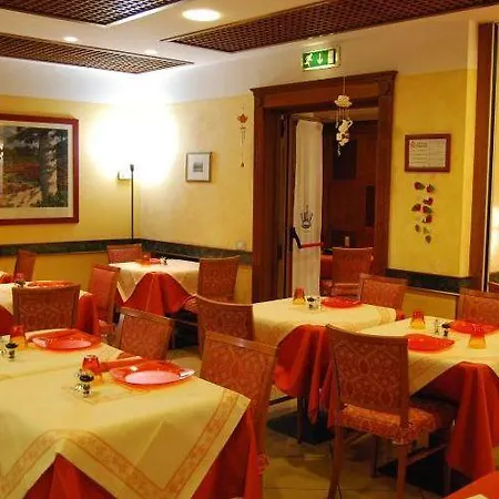 Ξενοδοχείο Maggiore 3*